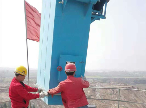 倉頂布袋除塵器